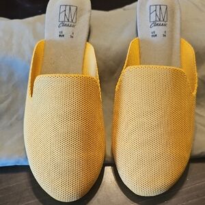 FAM Classic Yellow Slip-On Shoes